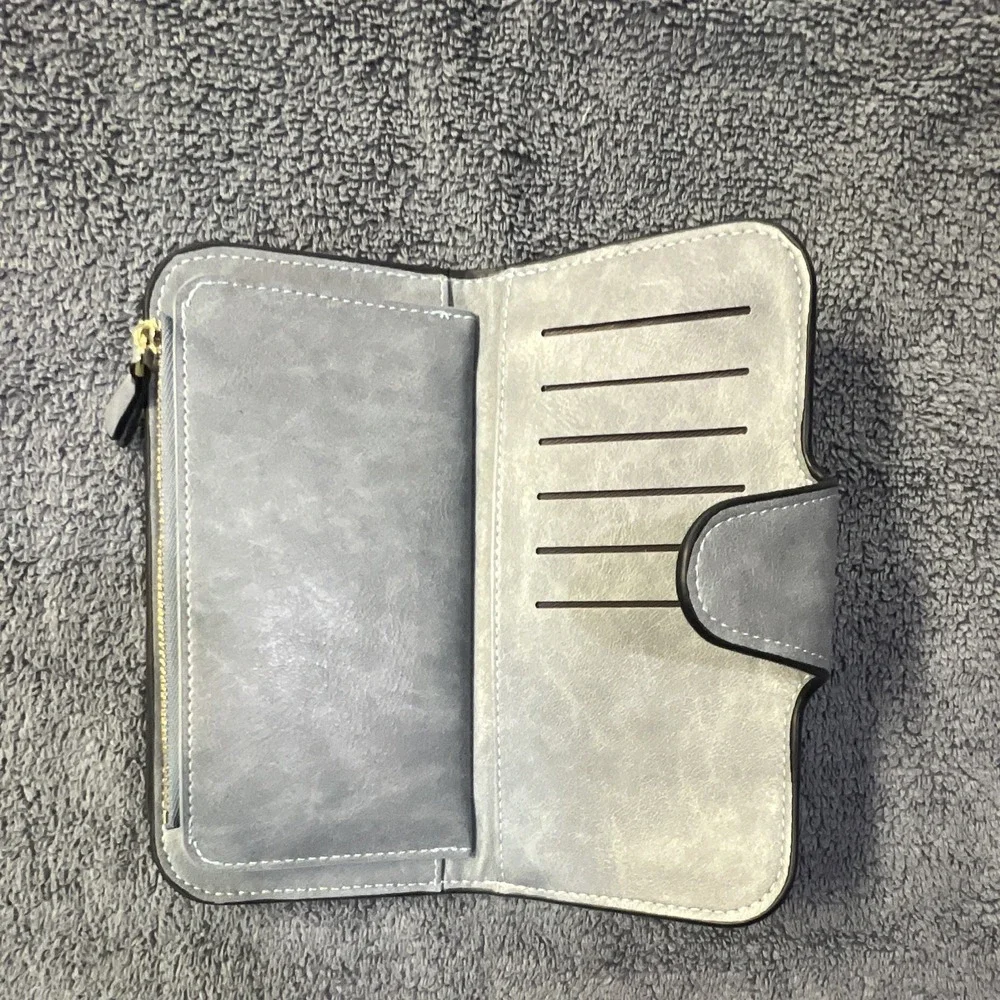 Cluci Gray Folio Wallet 16 space Card Pocket & Zipper Pouch